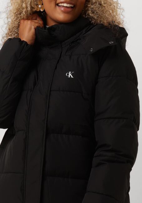 Schwarze CALVIN KLEIN Wattierte Jack MONOLOGO NON DOWN LONG PUFFER - large