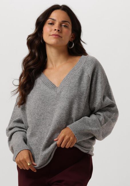 Graue VANILIA Pullover SLOUCHY V NECK - large