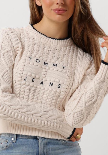 Weiße TOMMY JEANS Pullover TJW BUBBLE CABLE FLAG CREW - large