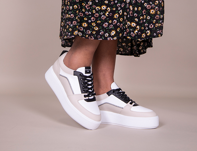 Welche Sneaker Zum Kleid Omoda