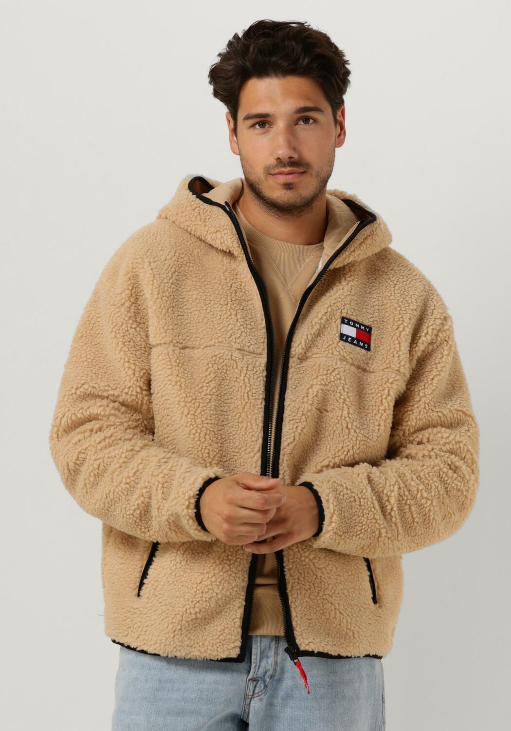 Camelfarbene TOMMY JEANS Strickjacke TJM SHERPA ZIP THRU